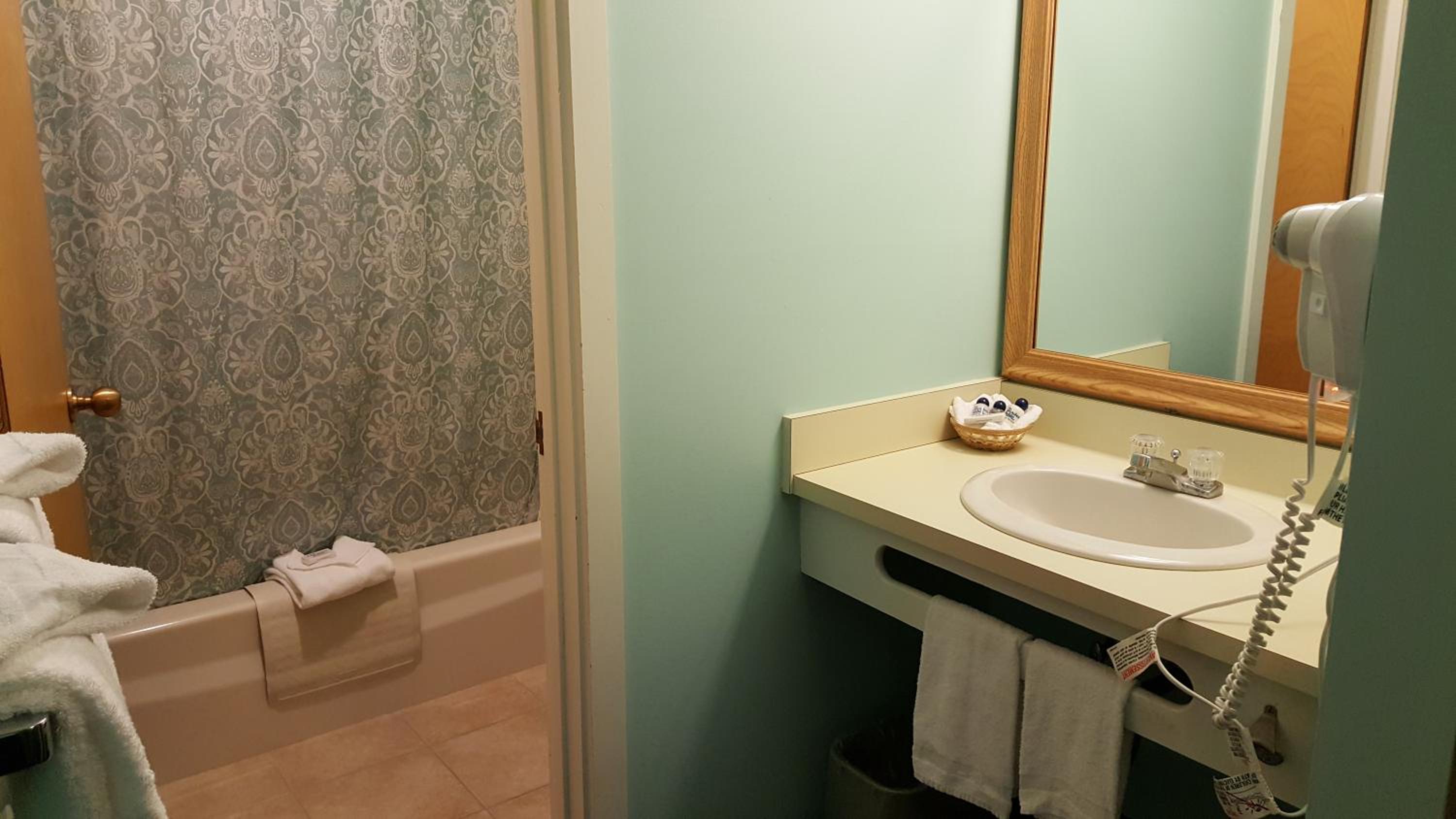 Cascades Lodge 27/27