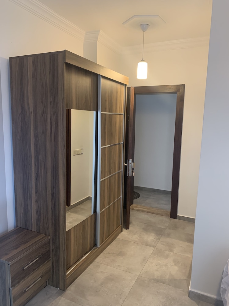 Orya Apart 30/50