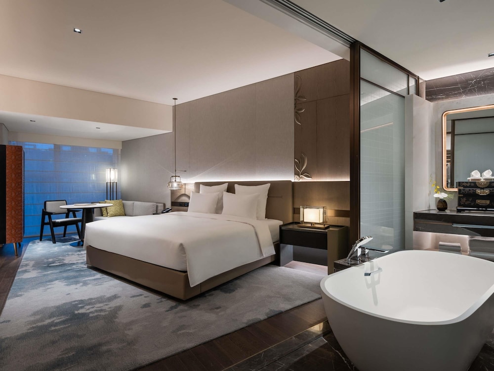 Pullman Quanzhou Shuitou 28/60