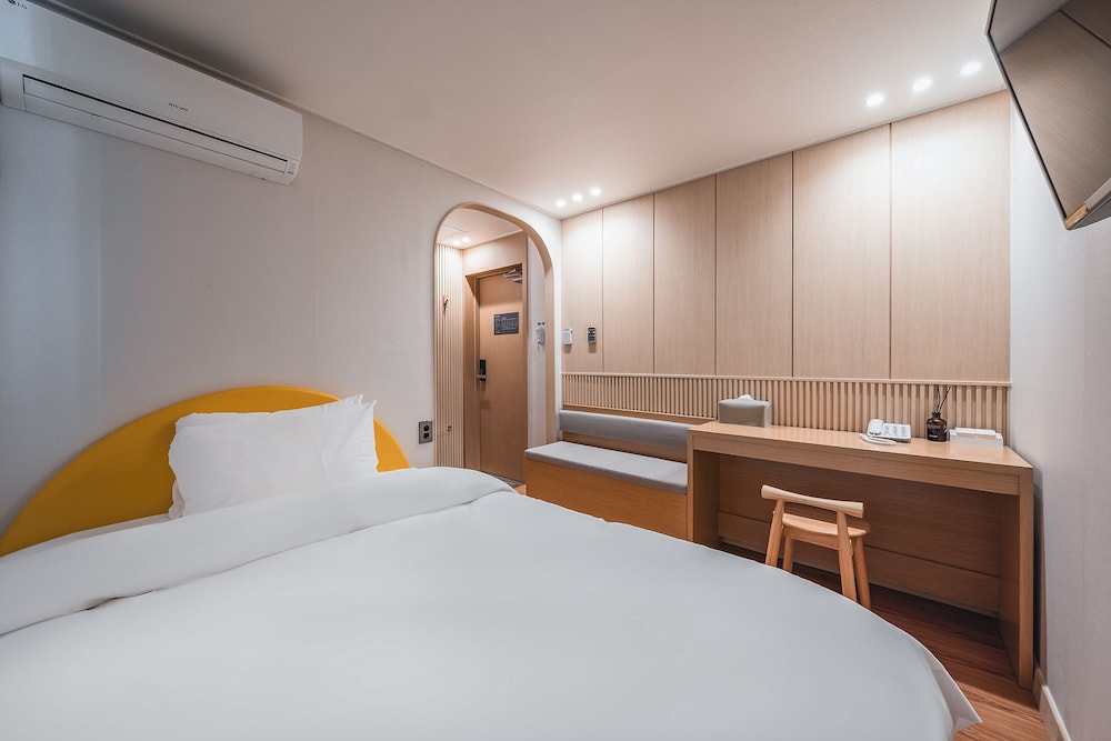 Gyeongju Hotel Gonggan 14/50