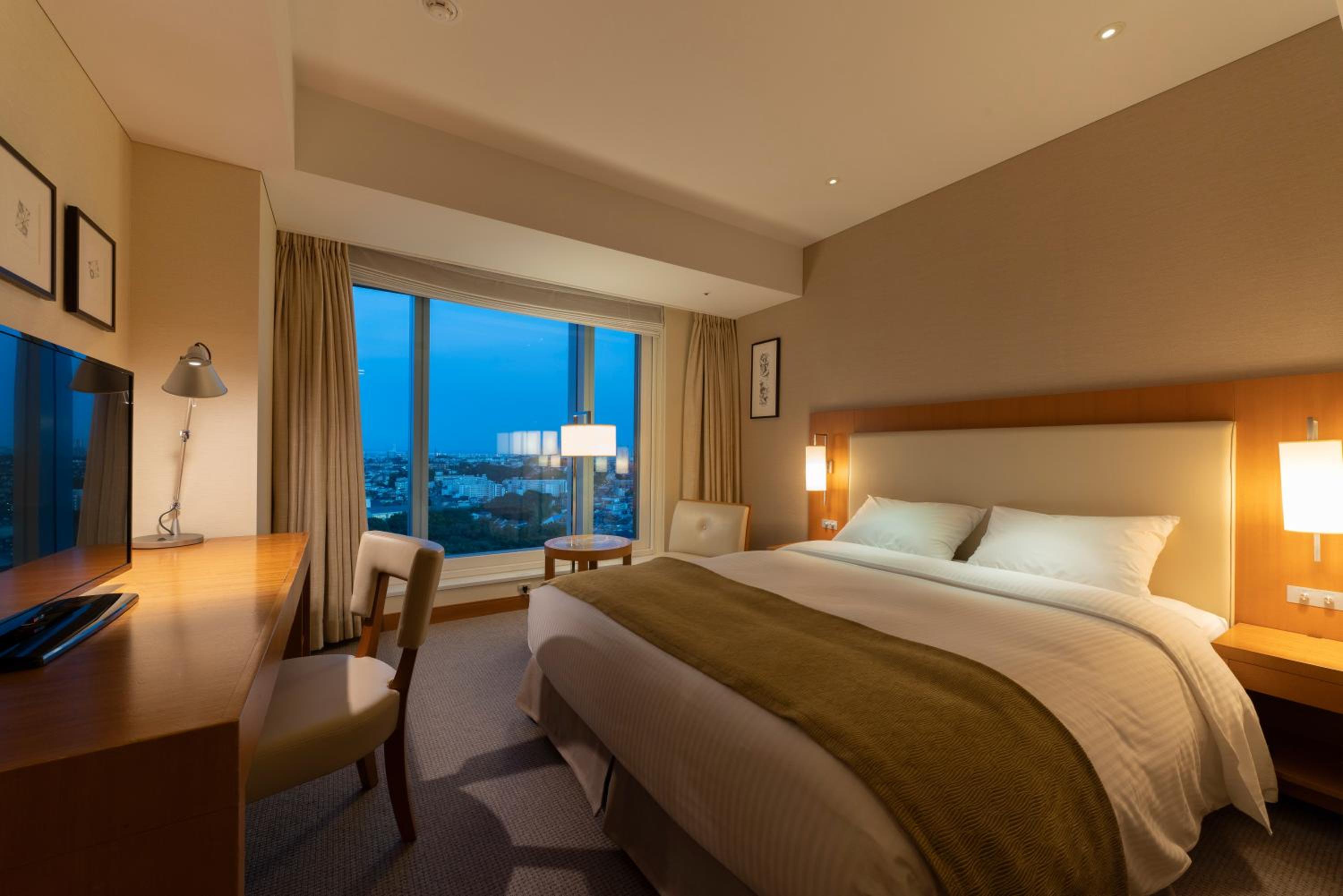 Moderate, Double Bed, Associa Shin Yokohama 5/10