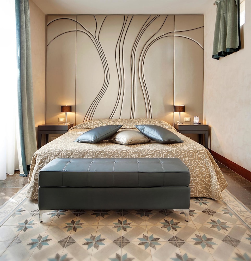 De Stefano Palace - Luxury Hotel 18/48
