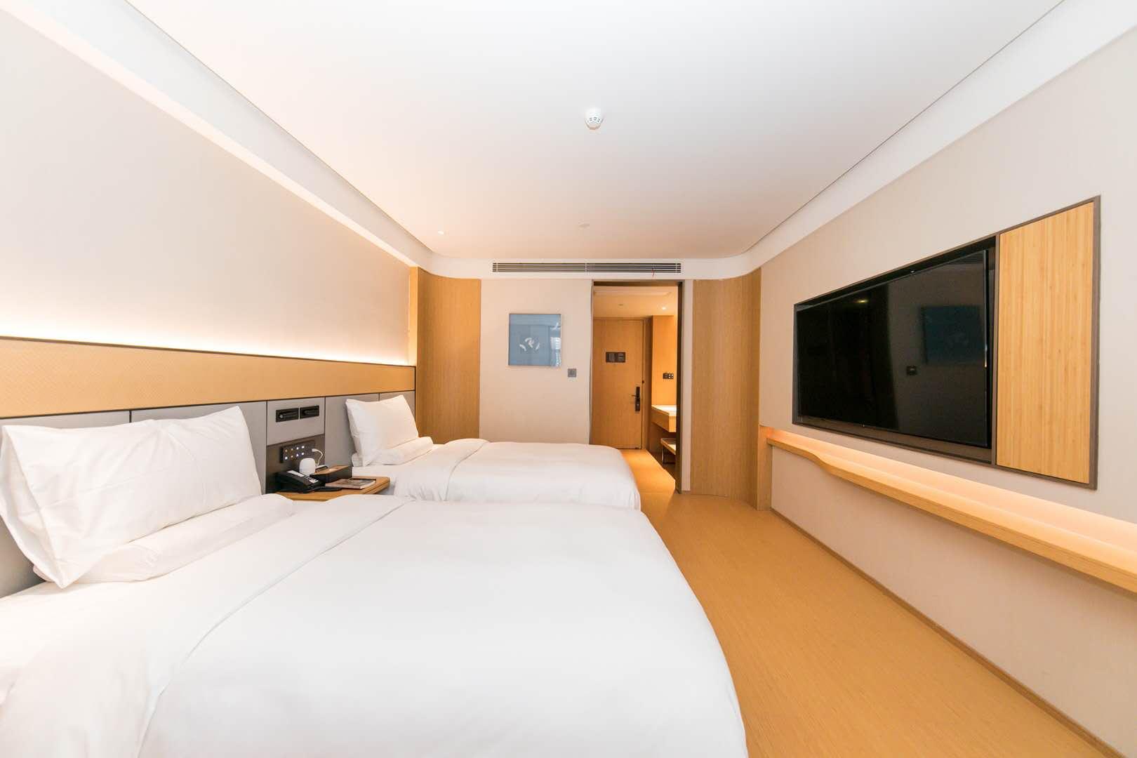 JI Hotel (Hangzhou West Lake Hubin Pedestrian Street) 6/34