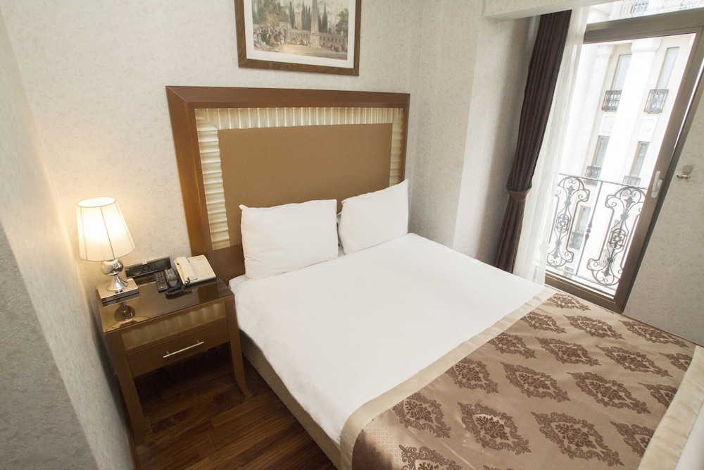 Mineo Park Hotel 36/58