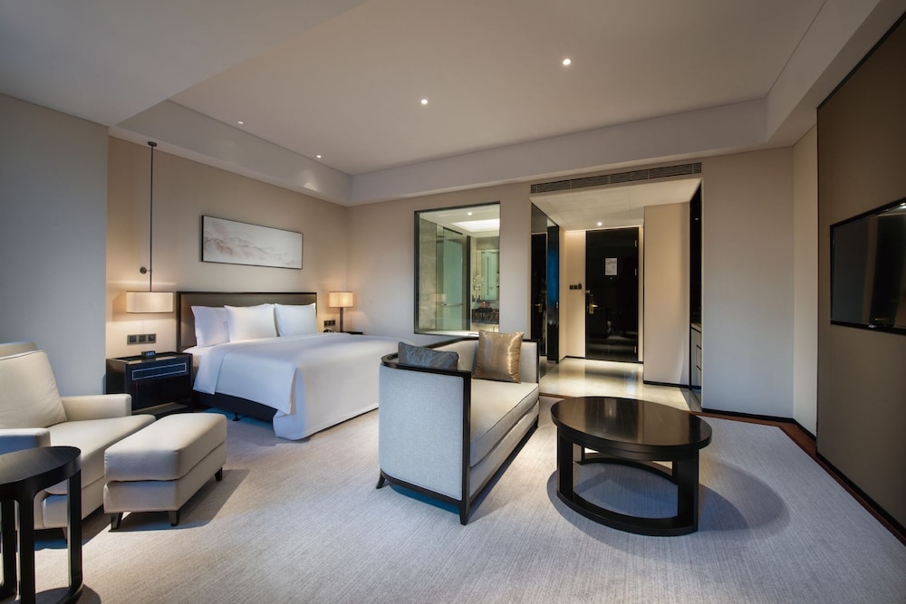 Crowne Plaza Huailai 36/71