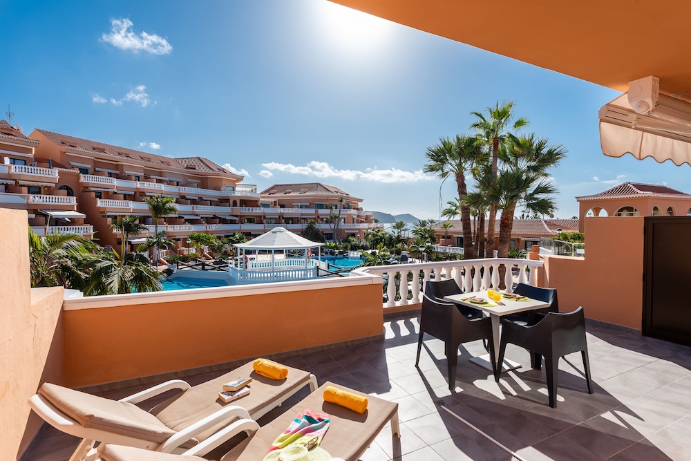 Tenerife Royal Gardens 28/50