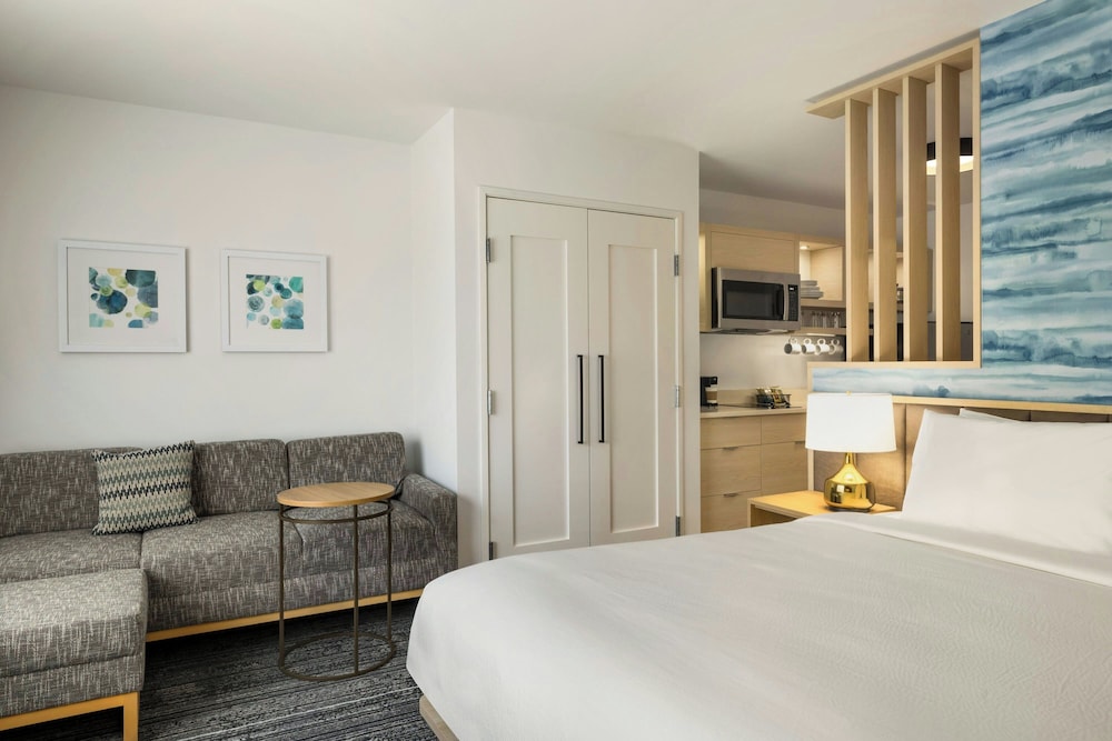 Towneplace Suites By Marriott Duluth 10/31