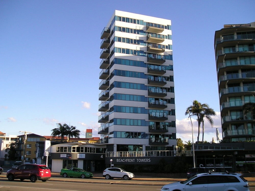 Beachfront Towers 72/80
