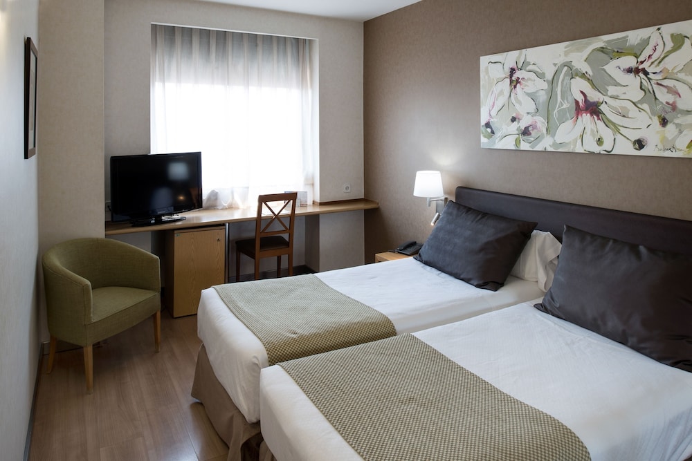 Catalonia Albeniz Hotel 25/55