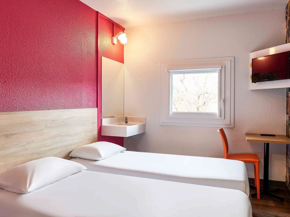 SIDE CAR, TWIN BEDS