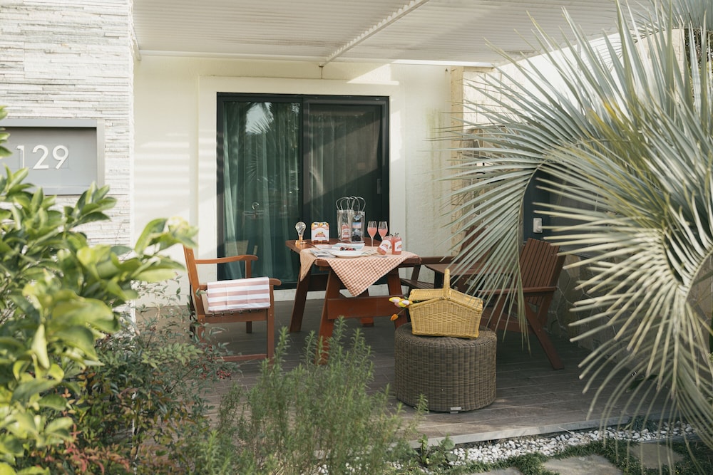 The Suites Hotel Jeju 40/73