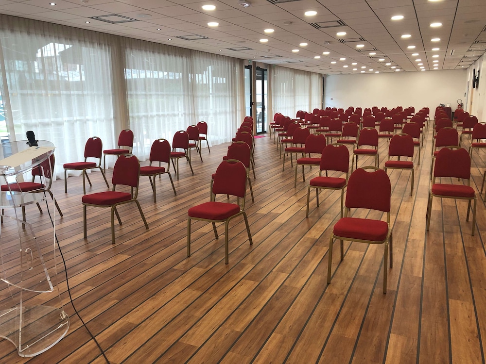 Hotel Forest Hill Paris Meudon-Velizy 38/47