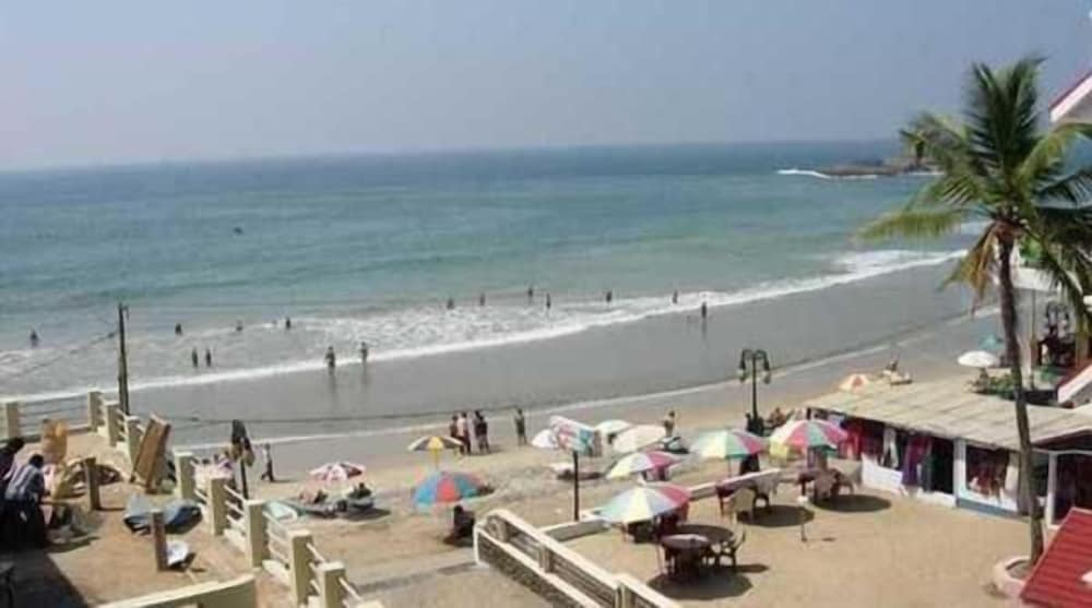 Beach Florra Inn 41/45