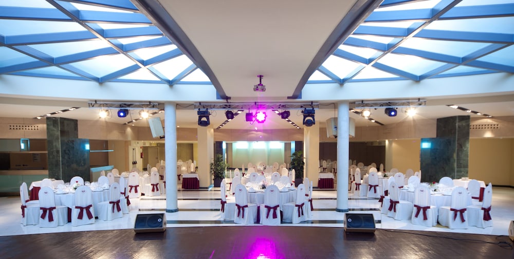 Protur Roquetas Hotel & Spa 53/65