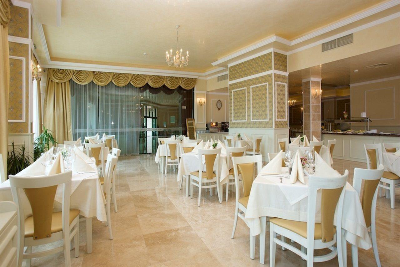 Mena Palace 21/35