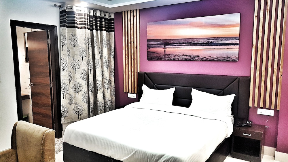 SUPERIOR, DOUBLE BED