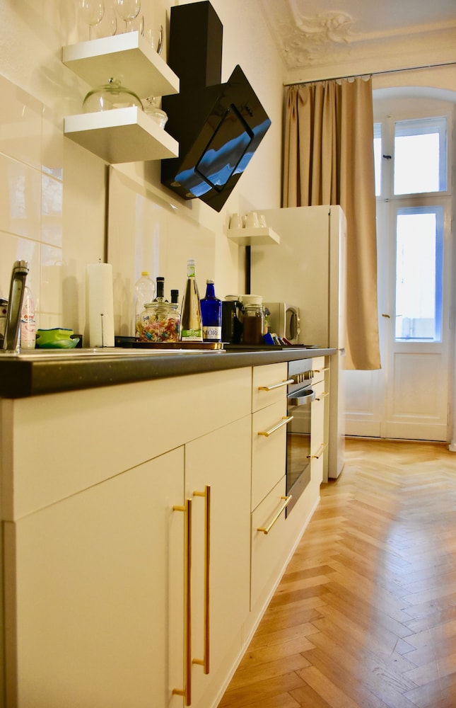 Aparthotel Thuringer Hof 6/50