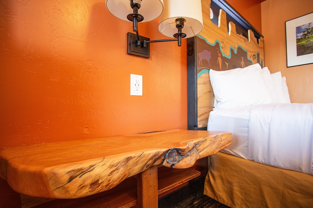 Southwest Inn at Sedona 38/72