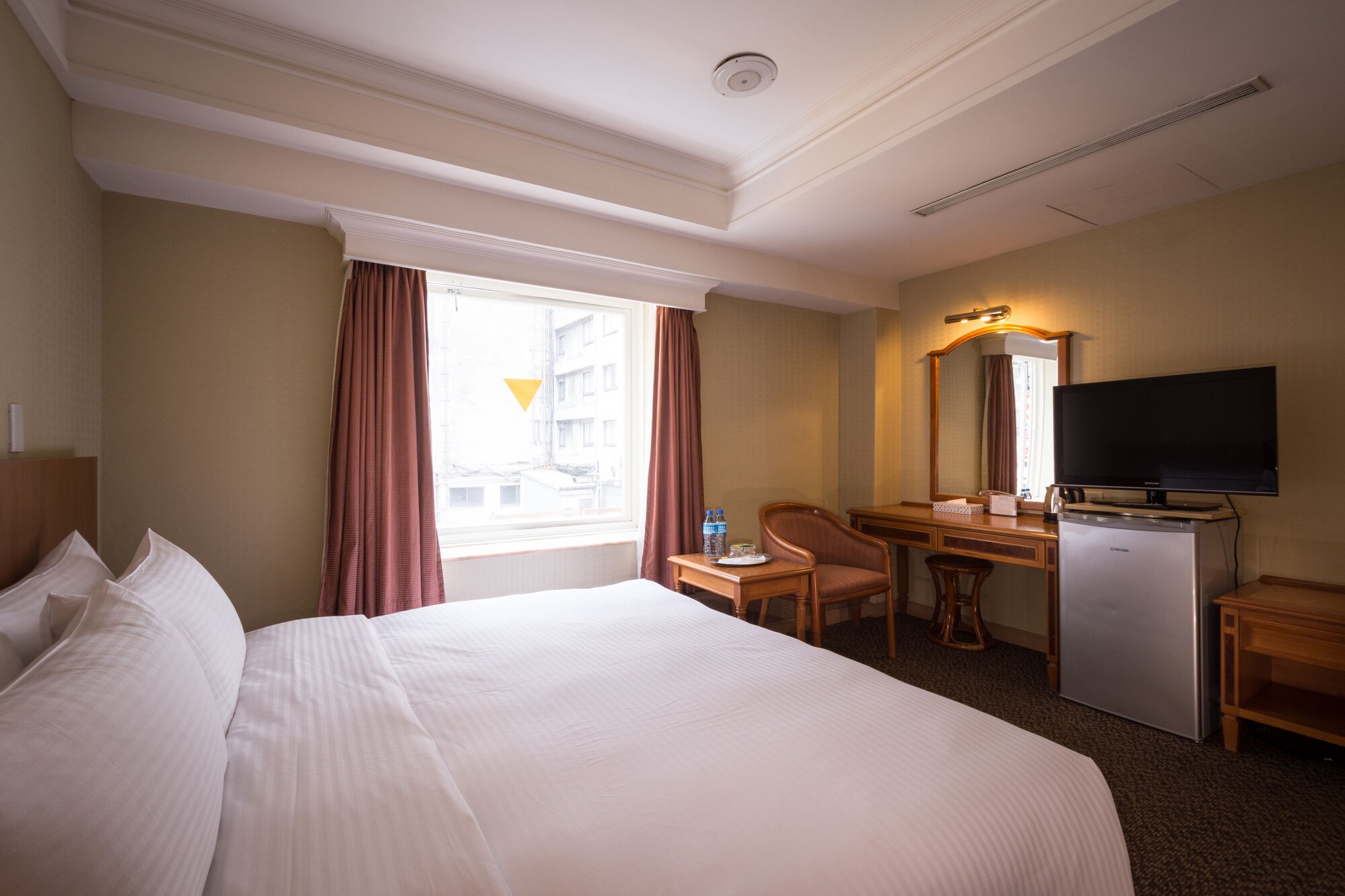 STANDARD, DOUBLE BED