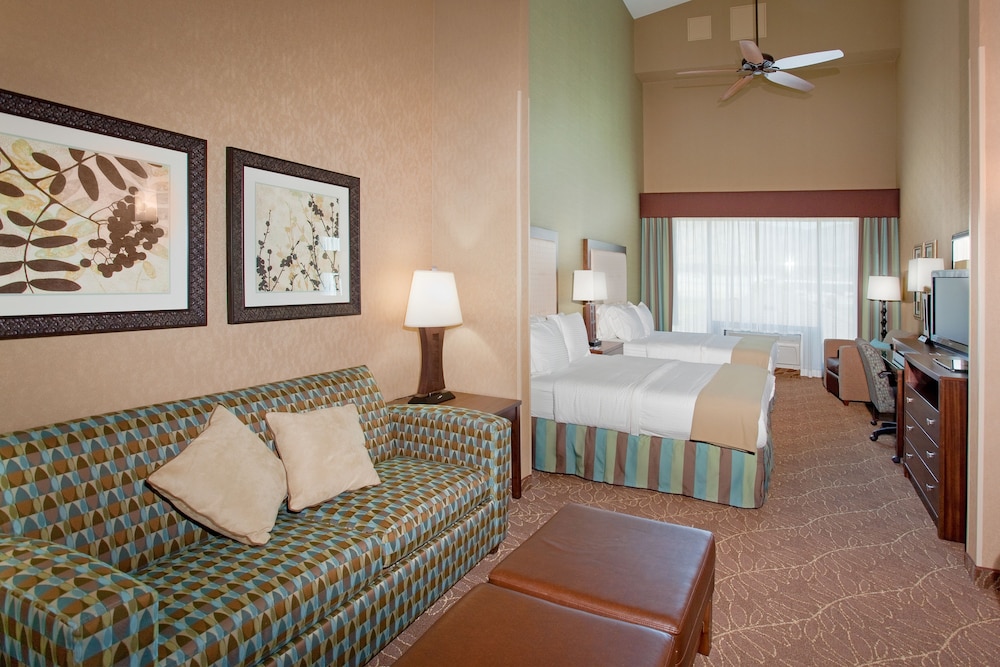 Holiday Inn Express Hotel Suites Logan 22/79