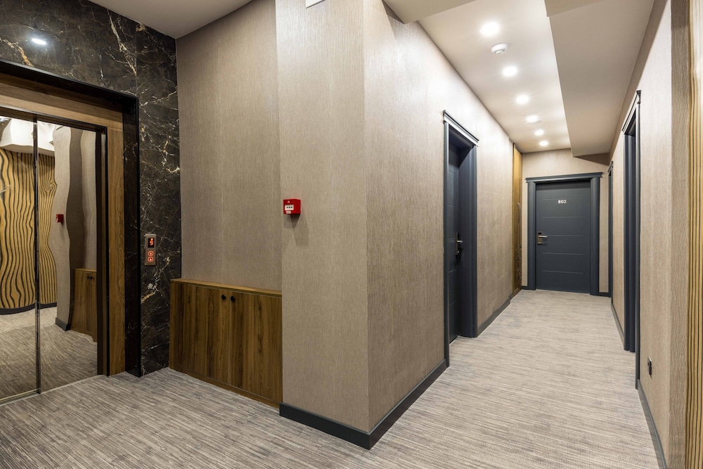 BayMari Suites City Life 15/63