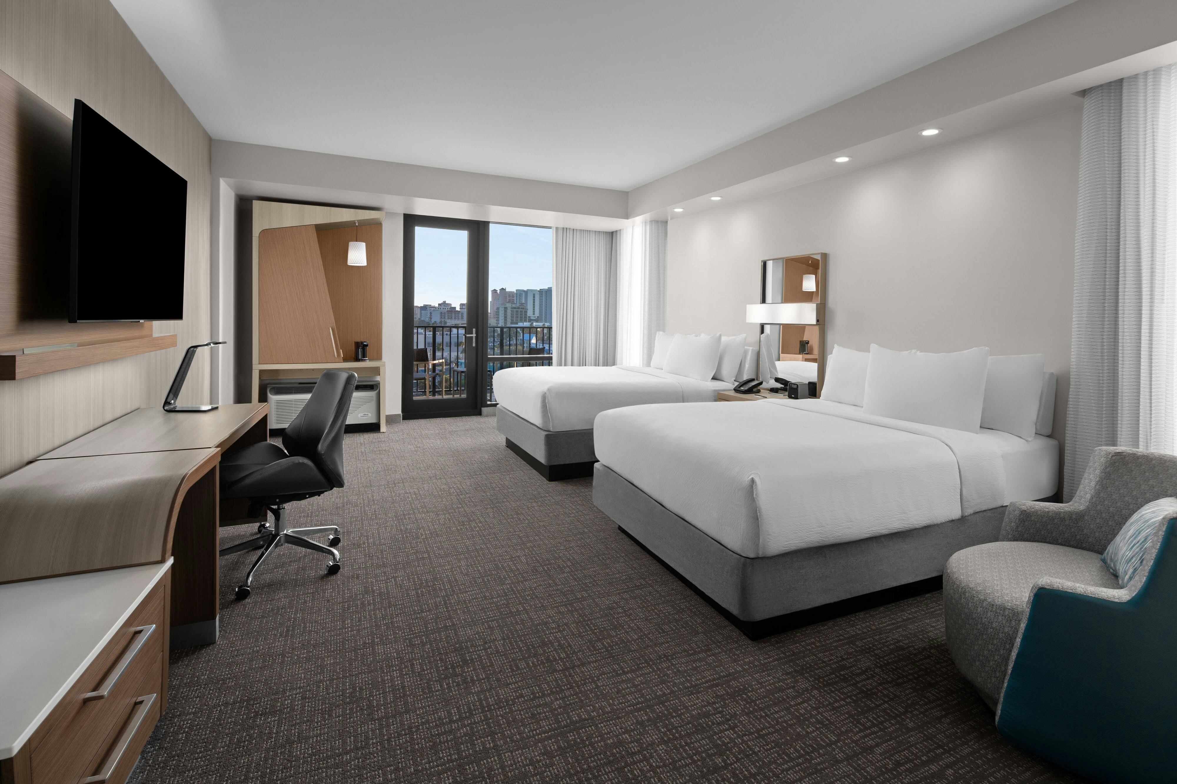 Courtyard by Marriott Clearwater Beach 3/14