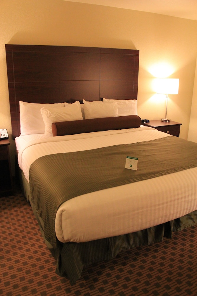 Quality Inn Quinter I-70 7/50
