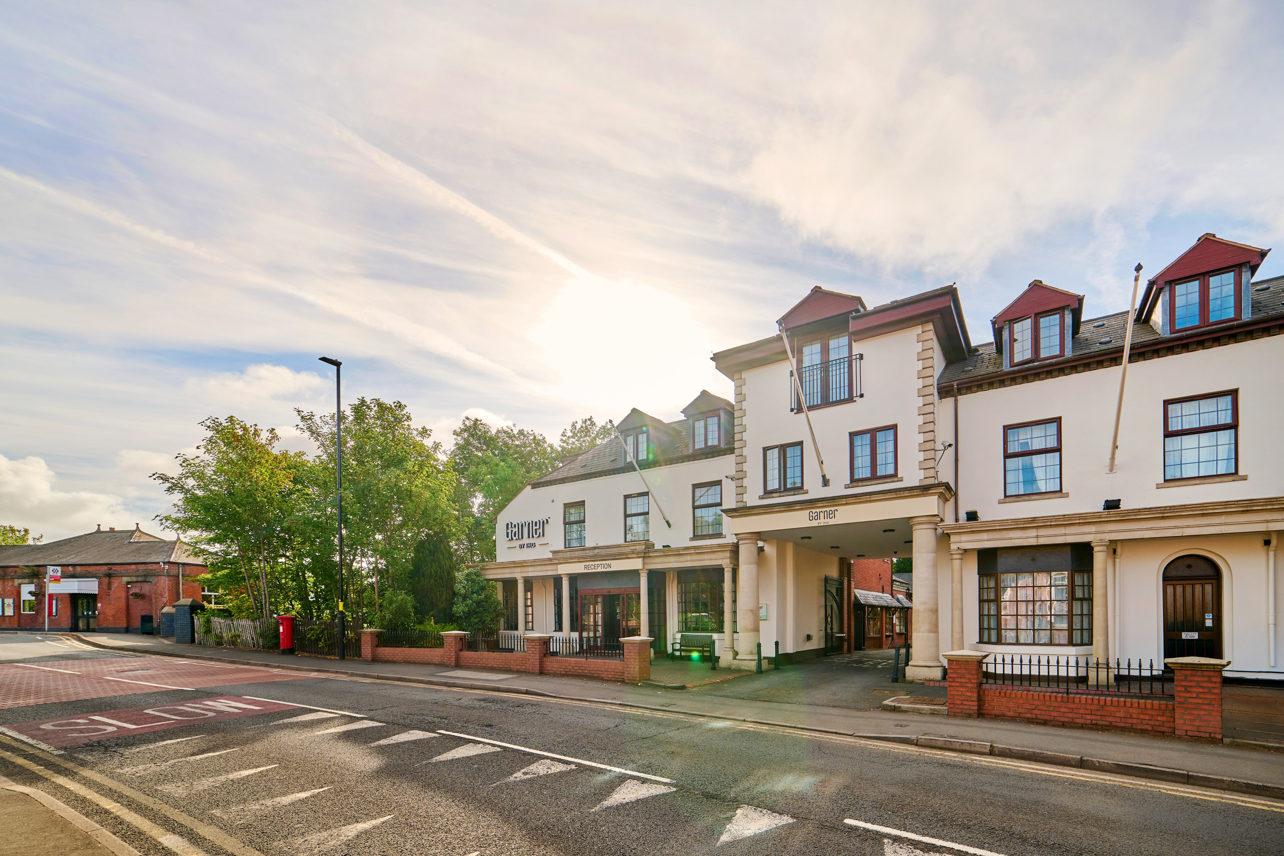 Bridge House Hotel 45/51