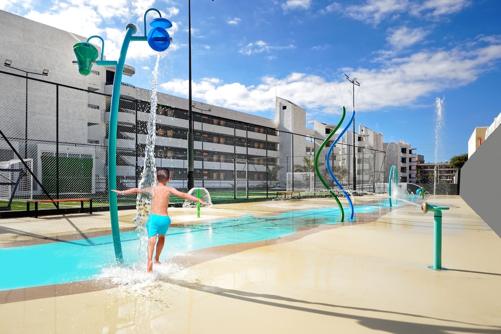 HOVIMA Suites Costa Adeje 56/64