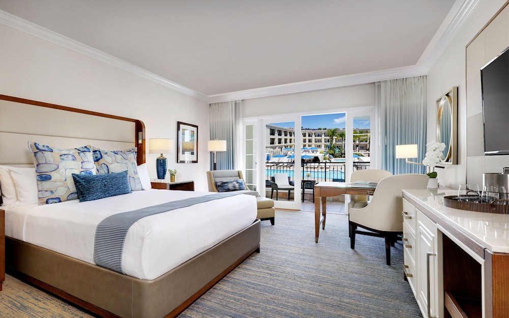 Balboa Bay Resort 11/71