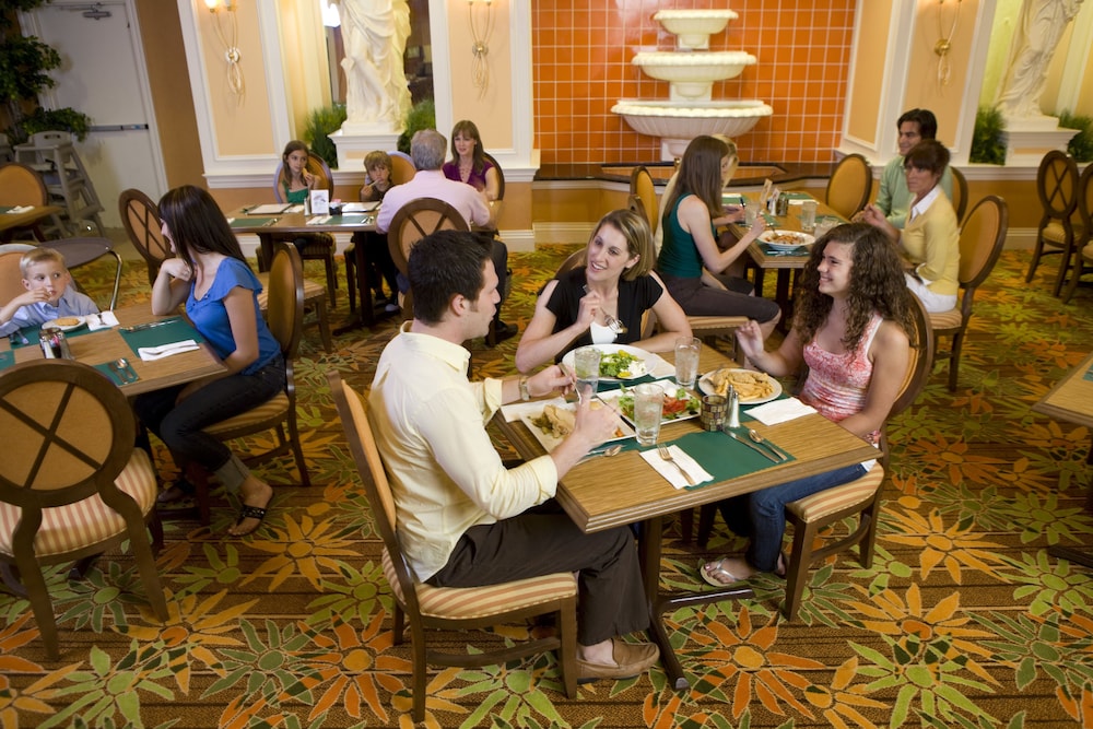 Villa Roma Resort and Conference Center 39/57