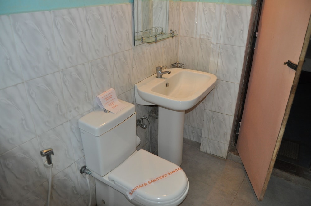 Nilketha Villa Eco Hotel 40/42
