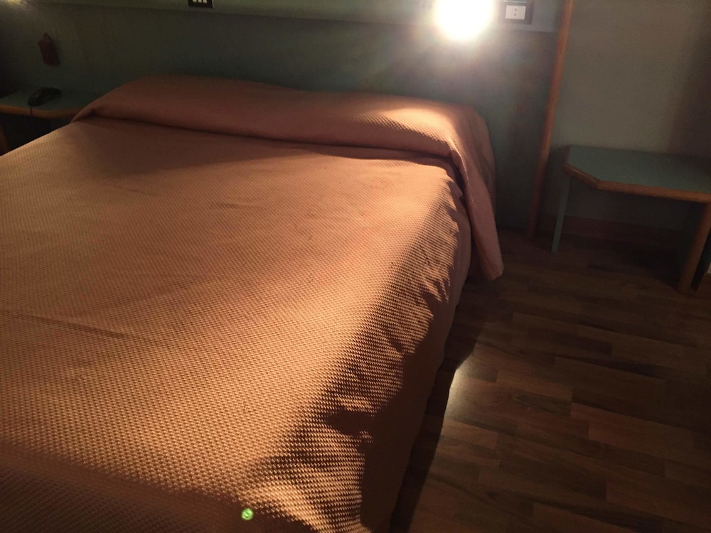 Albergo Orzihotel 21/30