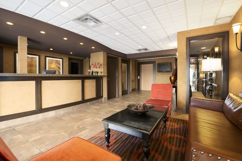 Ramada By Wyndham Surrey/Langley 4/47