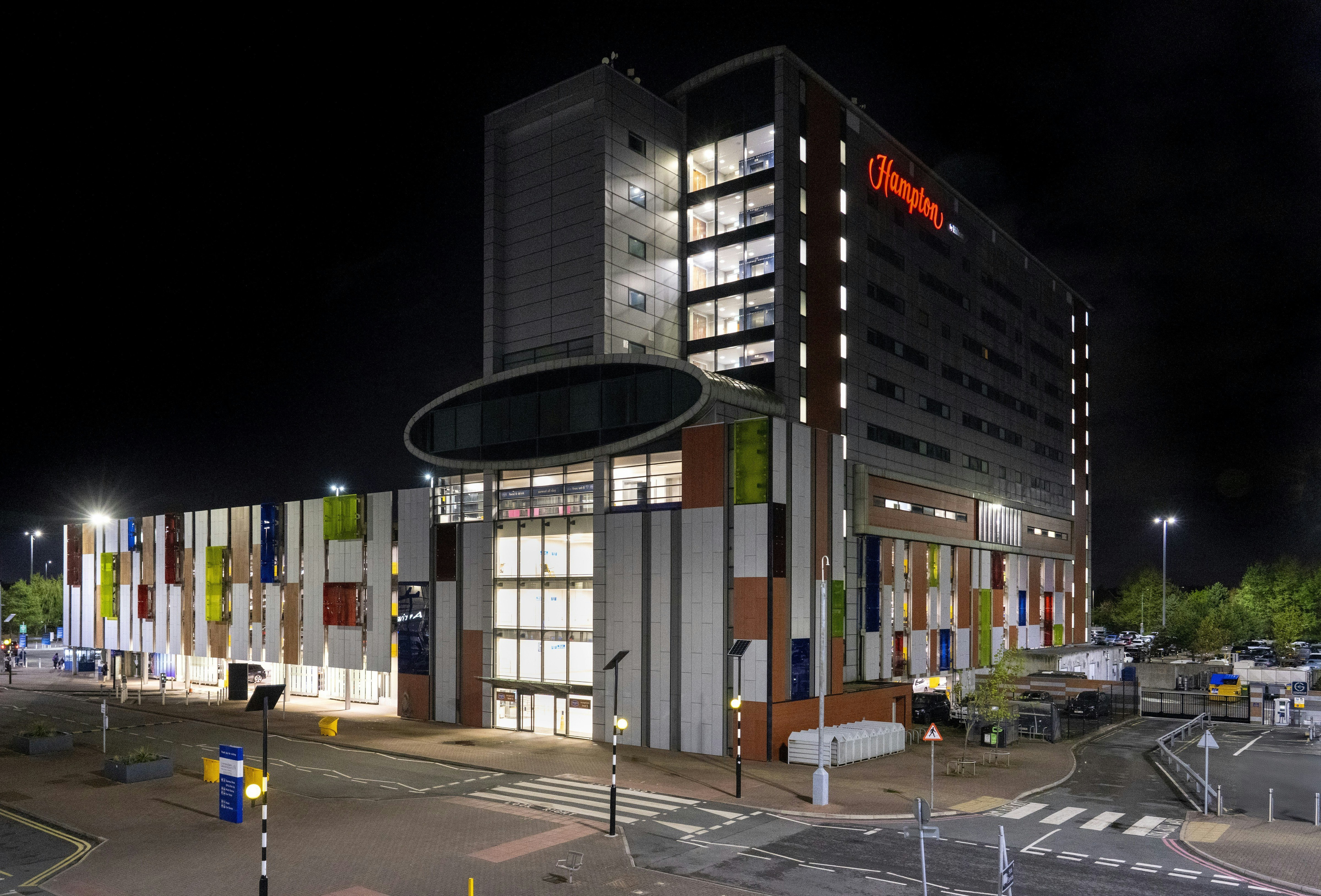 Hampton by Hilton Liverpool John Lennon Airport photo2