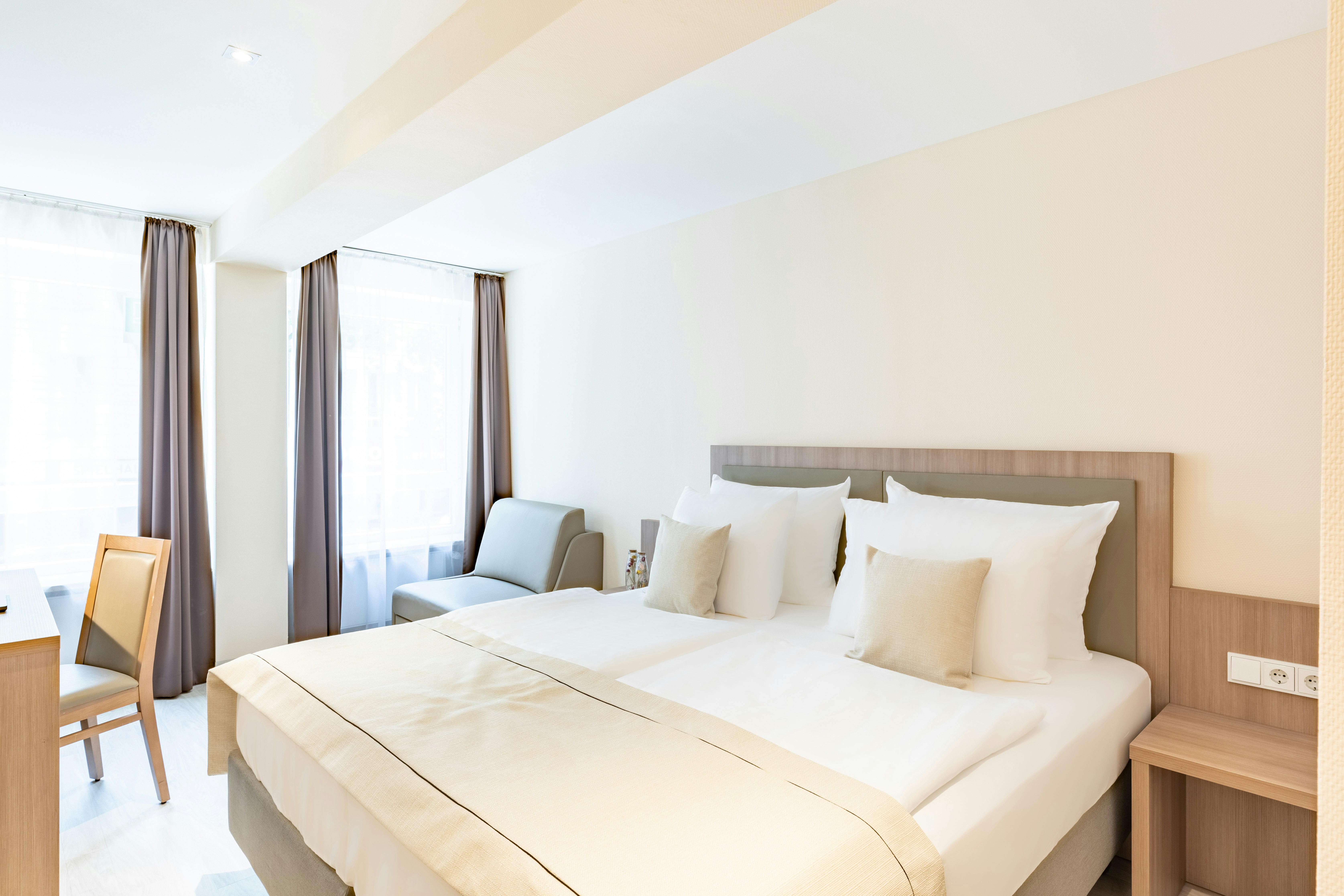 Hotel Madison 20/100