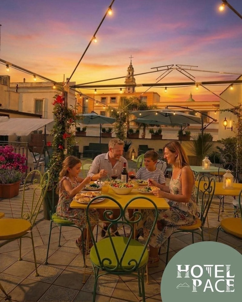 Albergo Pace 56/74
