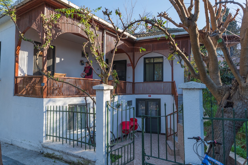 Orhan Kutbay'in Evi Turyolu Cafe Pansiyon photo5
