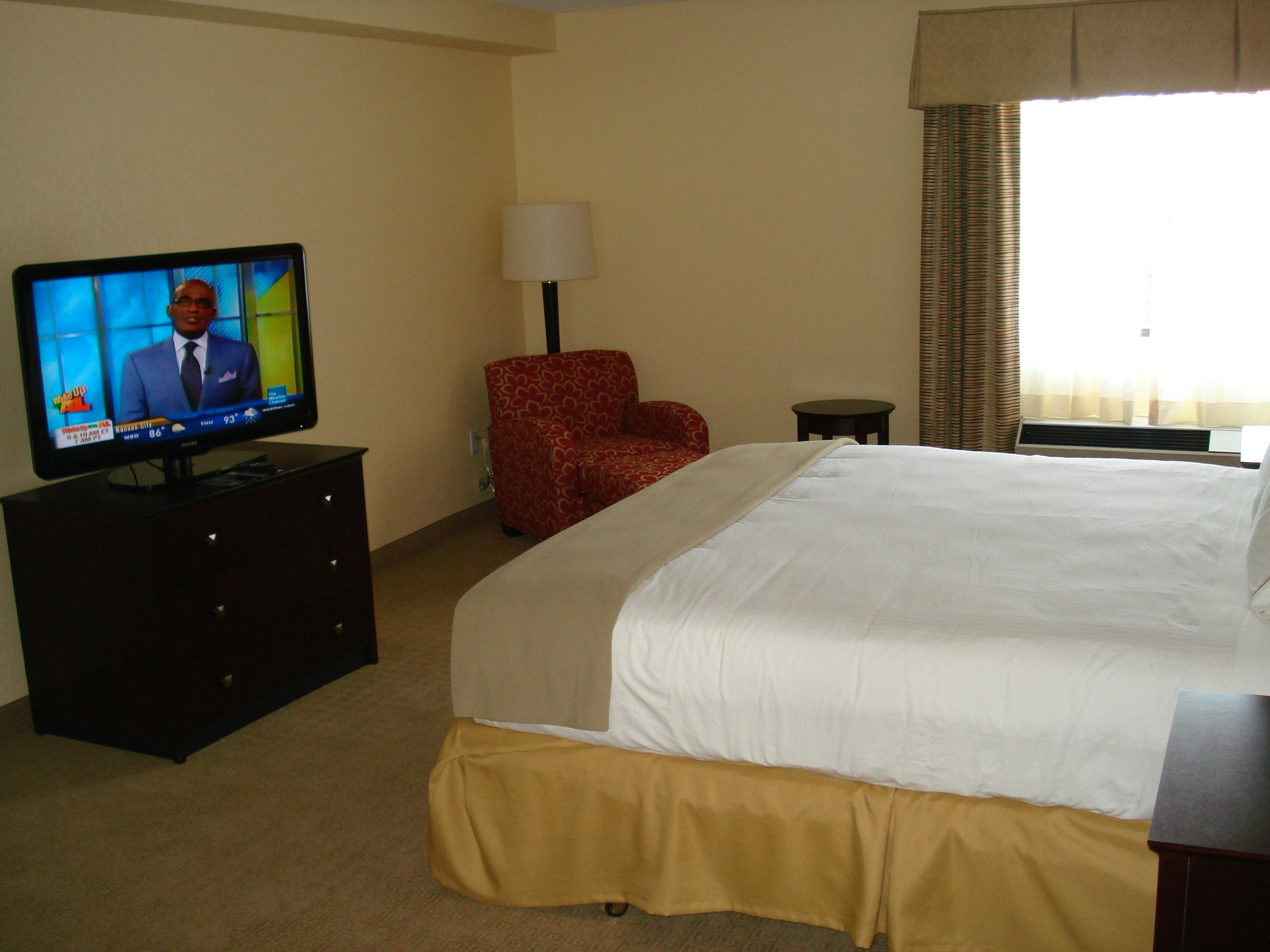 Holiday Inn Express Hotel Suites Ft Lauderdale N Exec Airport 27/76