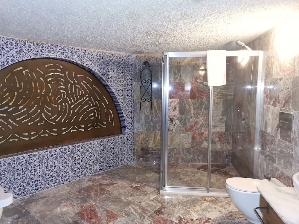 Lucky Cave Cappadocia 3/50