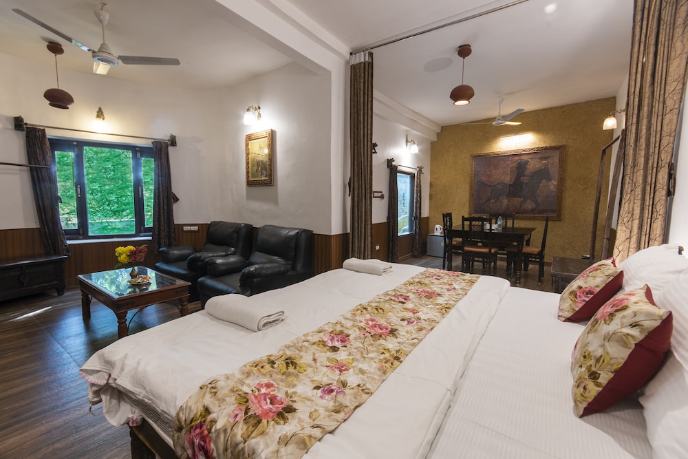 MANDORE GUEST HOUSE A LEAFY HERITAGE RESORT 12/35