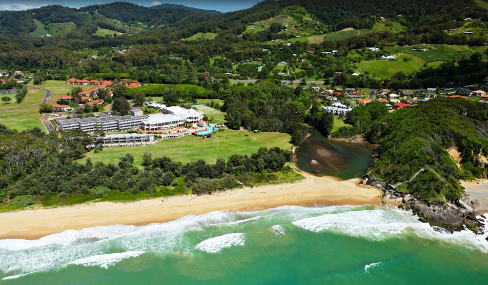 Opal Cove Resort 67/72