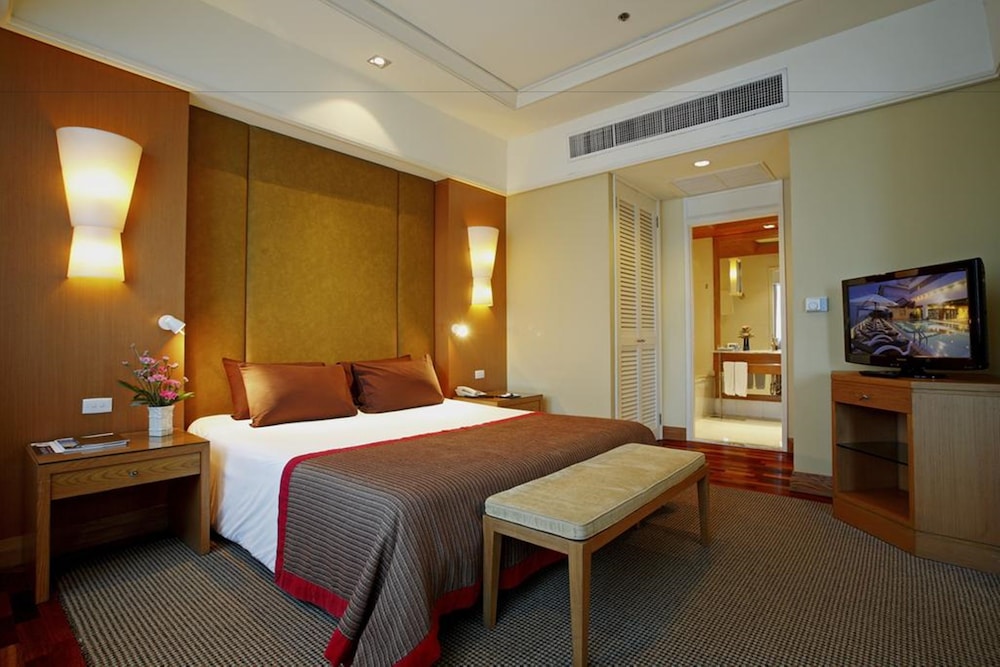 Centara Hotel Hat Yai 9/79