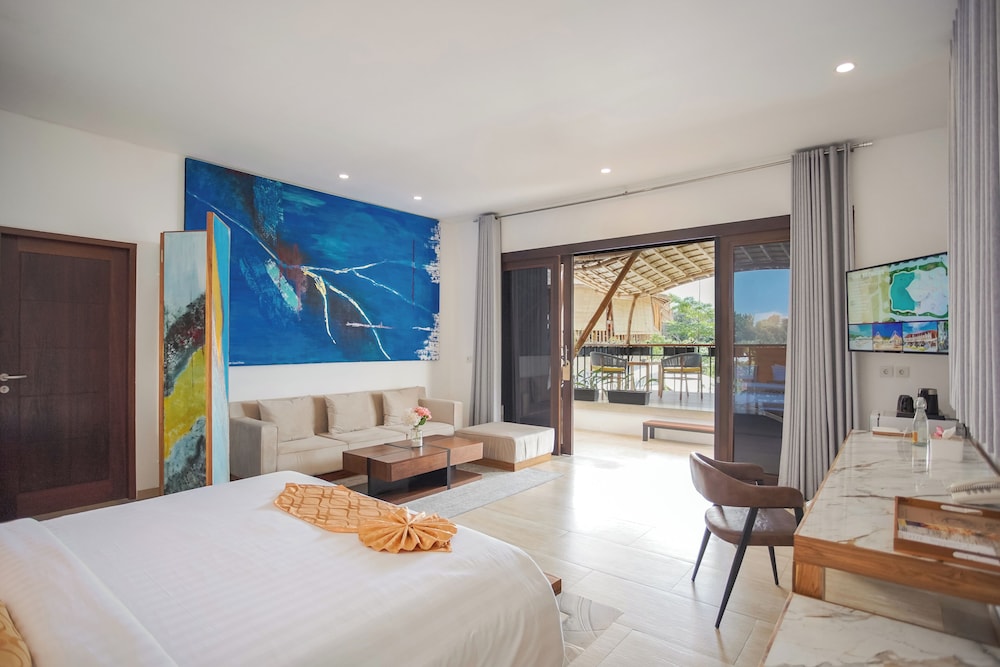 JUNIOR SUITE, ADULT ONLY