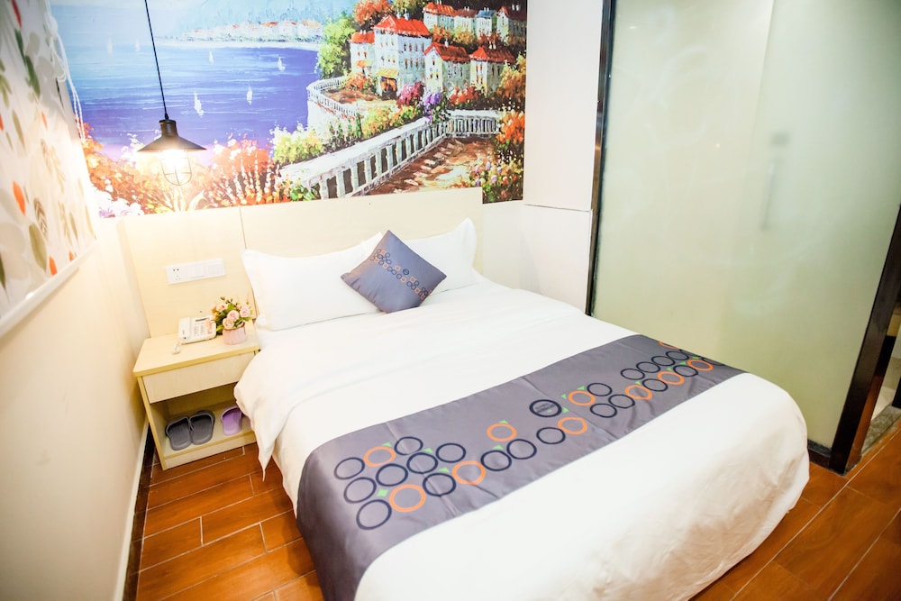 Yimi Apartment Pazhou Exhibition Branch 11/17