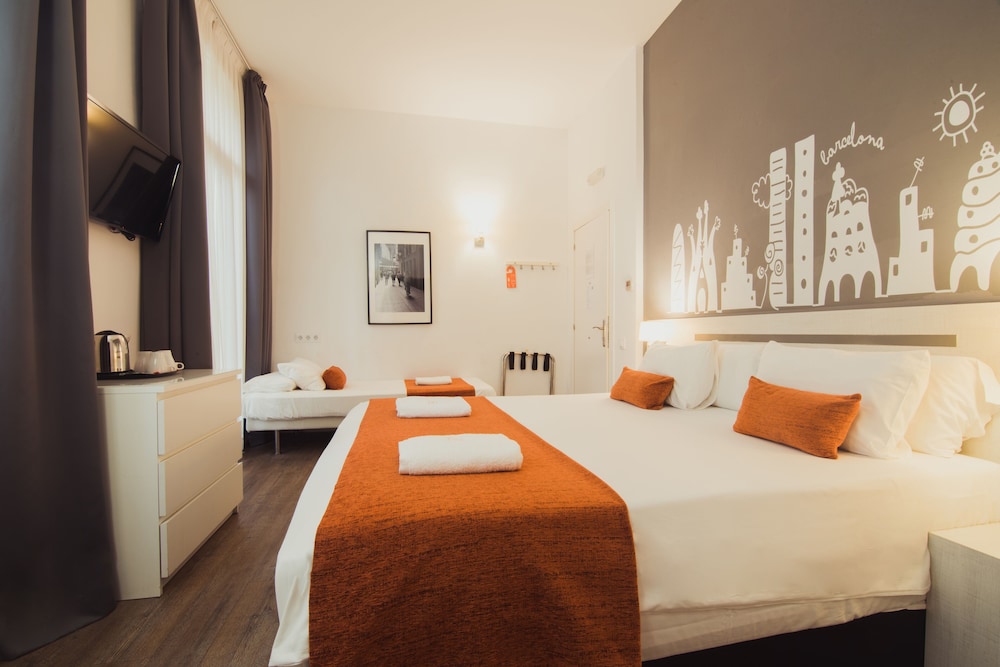 Hostal Live Barcelona 37/51