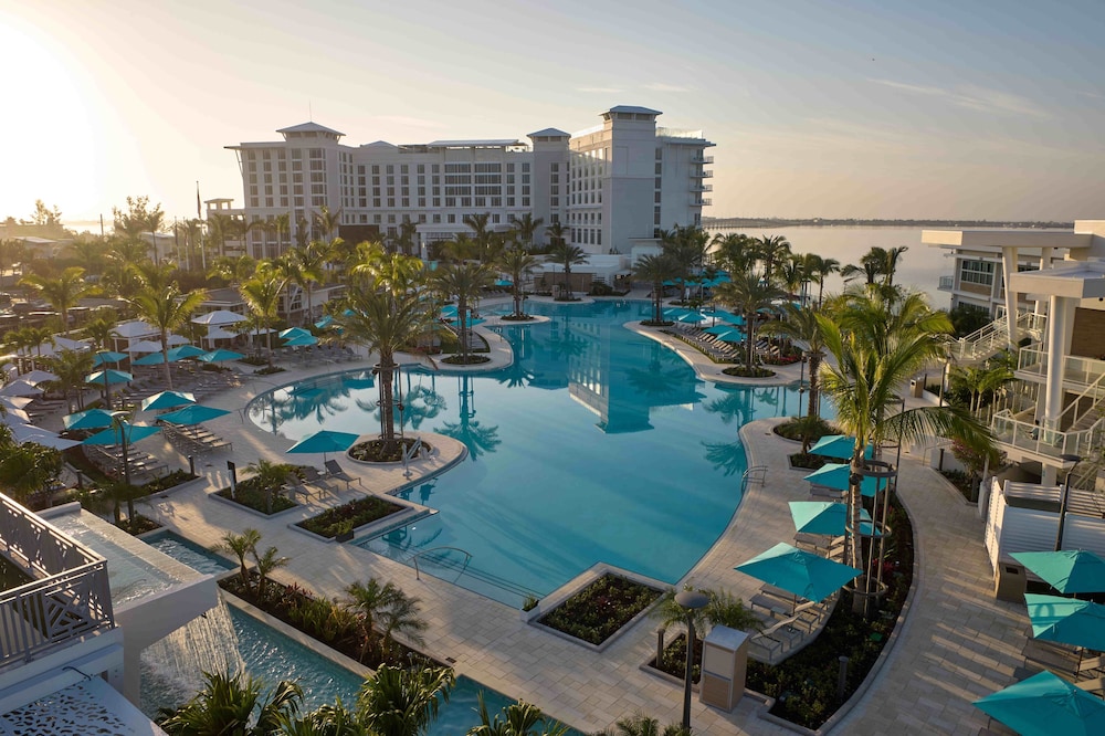 Sunsuites Villas at Sunseeker Resort, Curio by Hilton 41/50