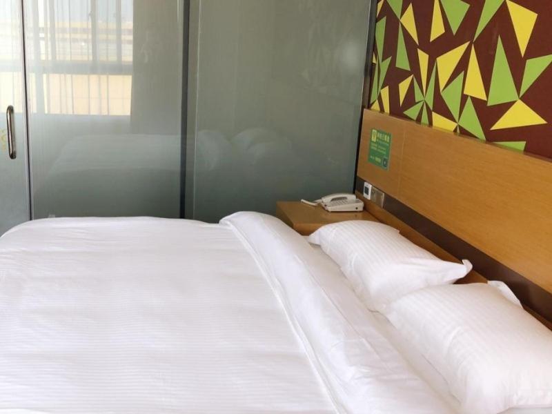 Vatica Hotel Fuyang Linquan Tenghui International City Branch 27/40