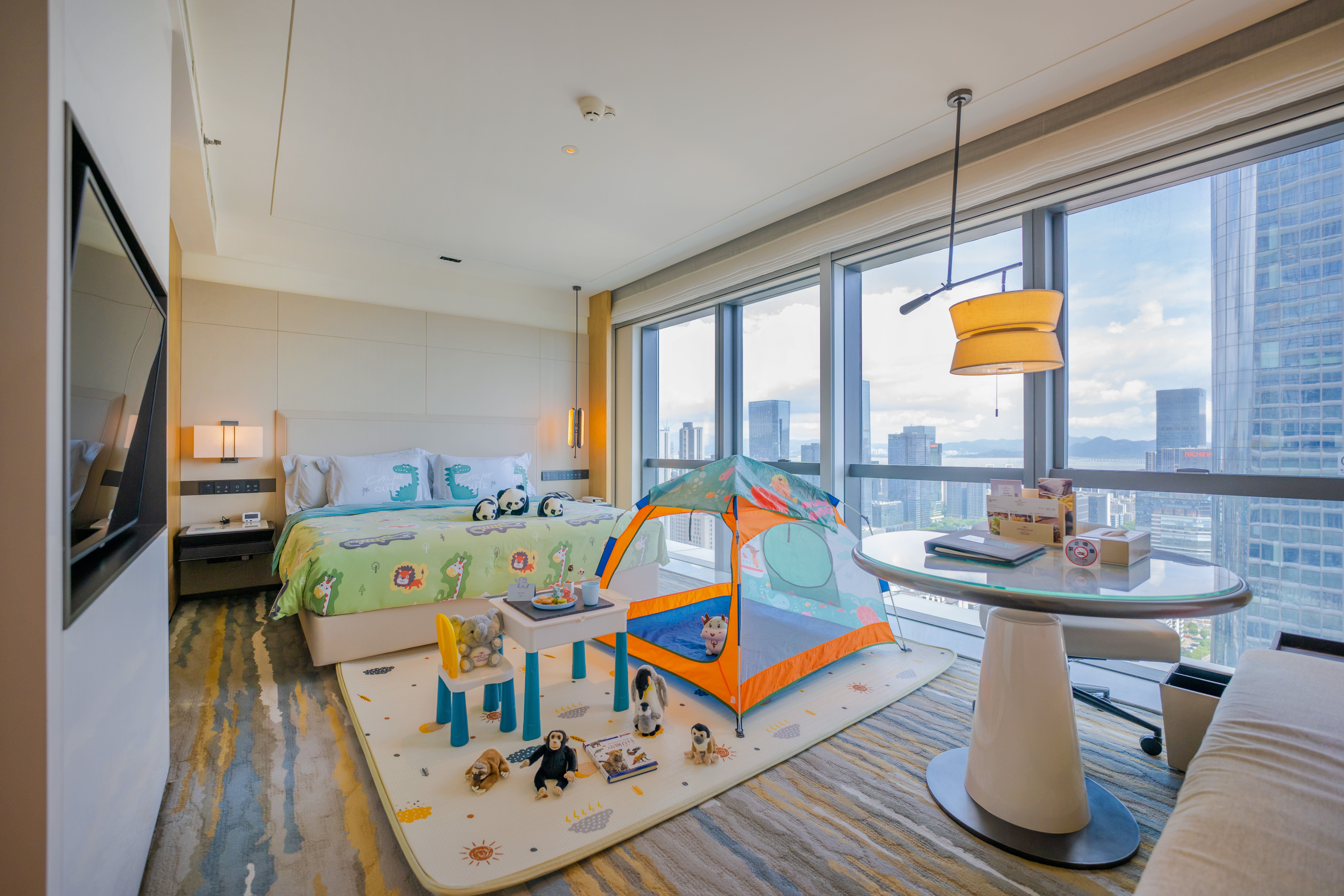 Crowne Plaza Shenzhen Nanshan 42/50