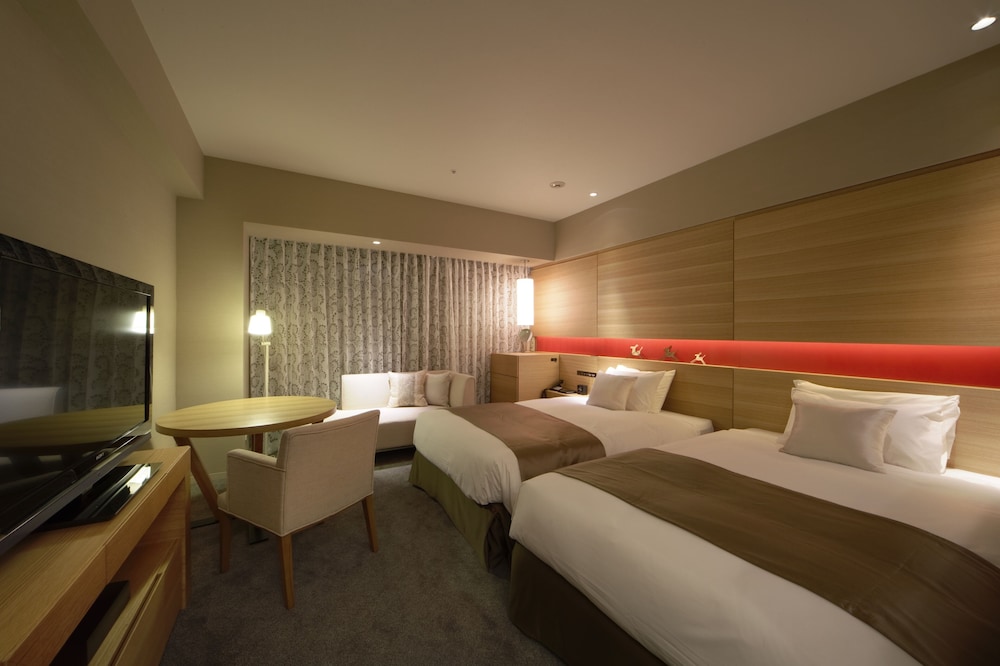 ROOM, TWIN BEDS, SMOKING